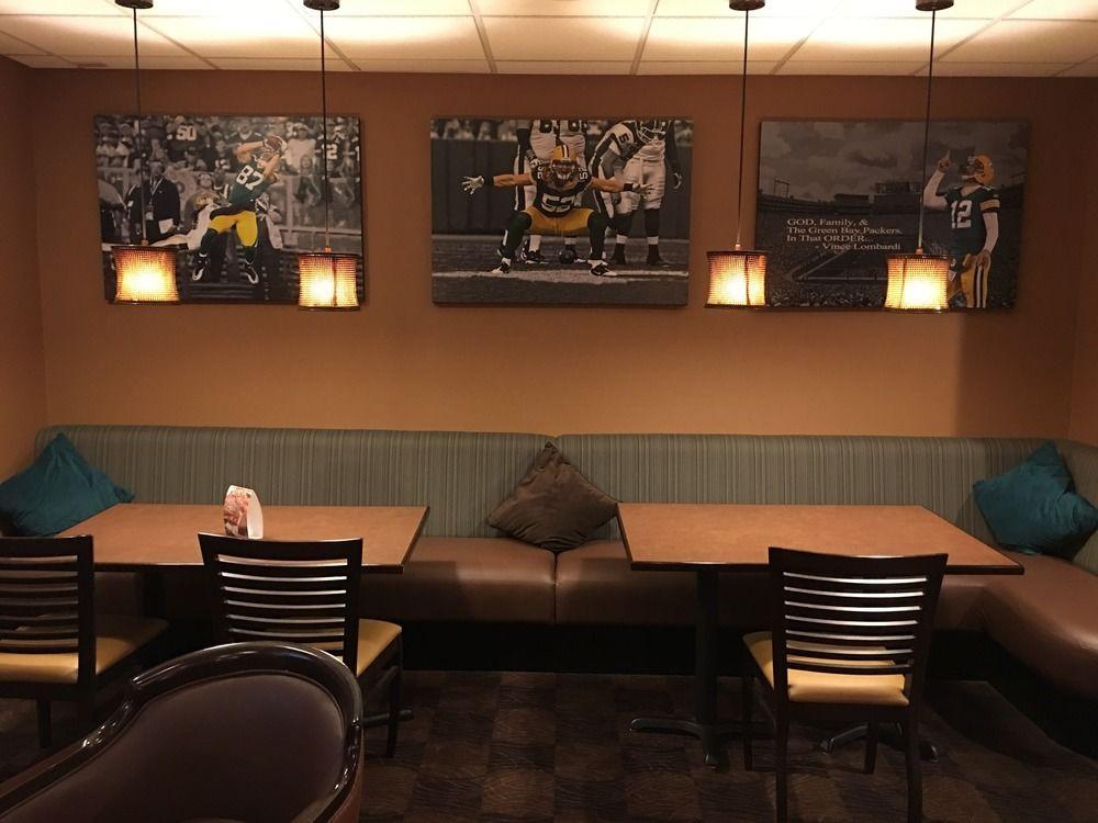Four Points By Sheraton Milwaukee Airport Esterno foto