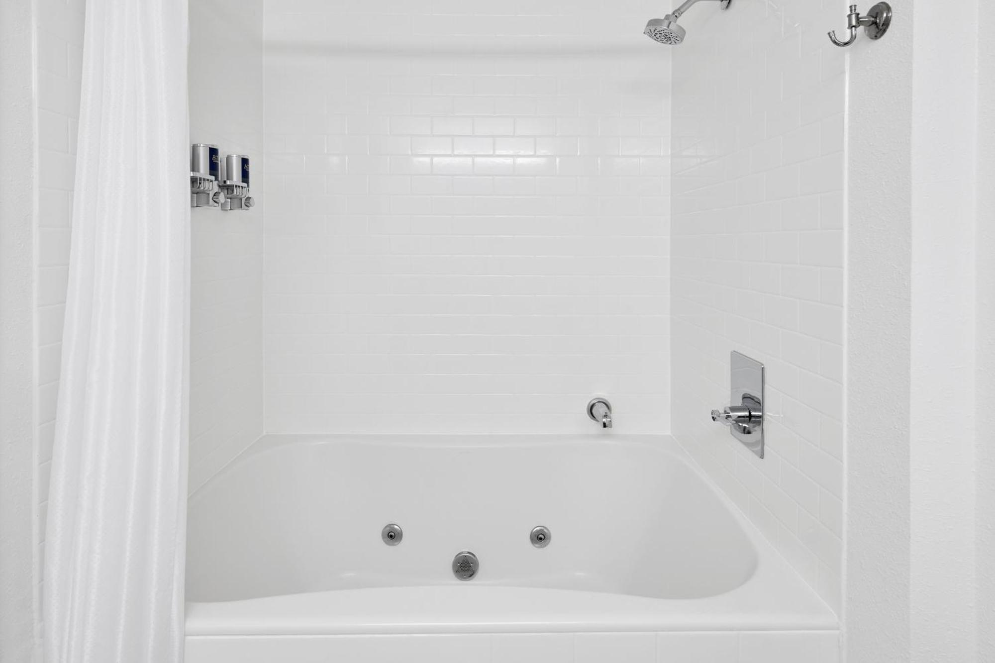 Four Points By Sheraton Milwaukee Airport Esterno foto