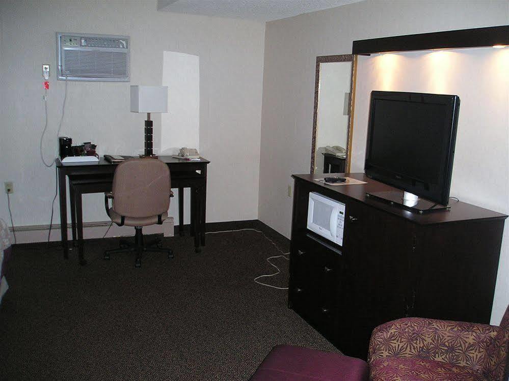 Four Points By Sheraton Milwaukee Airport Esterno foto