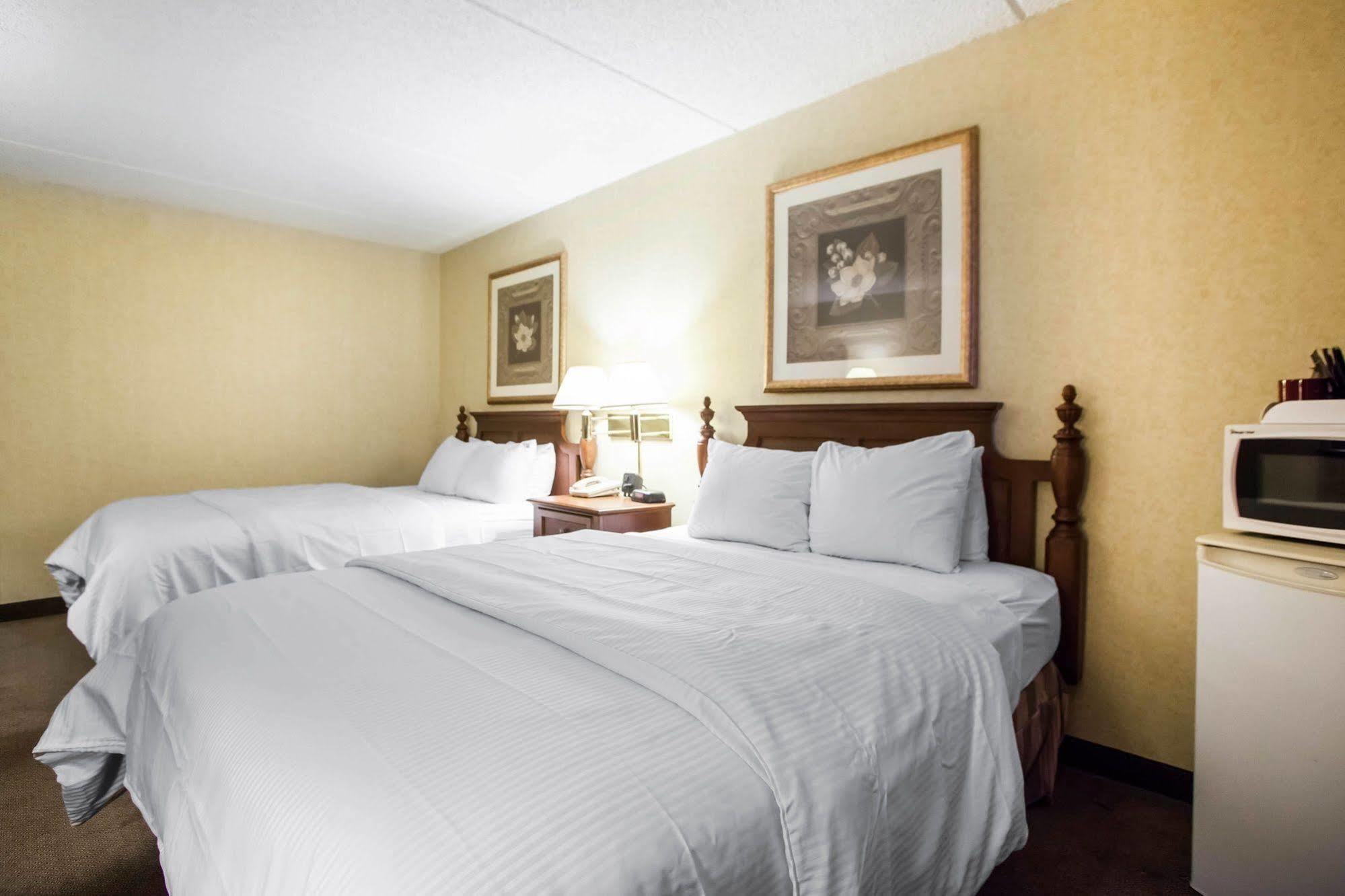 Four Points By Sheraton Milwaukee Airport Esterno foto