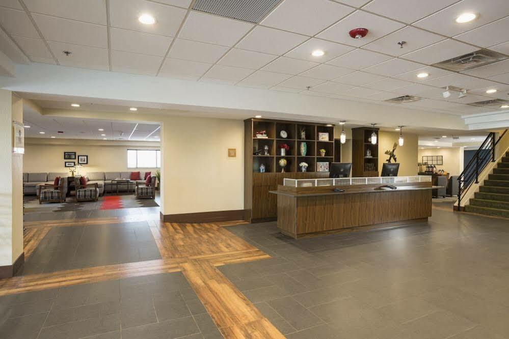 Four Points By Sheraton Milwaukee Airport Esterno foto